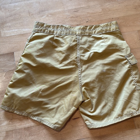 Kanvas & Katin trunks size 32 - Picture 3 of 4